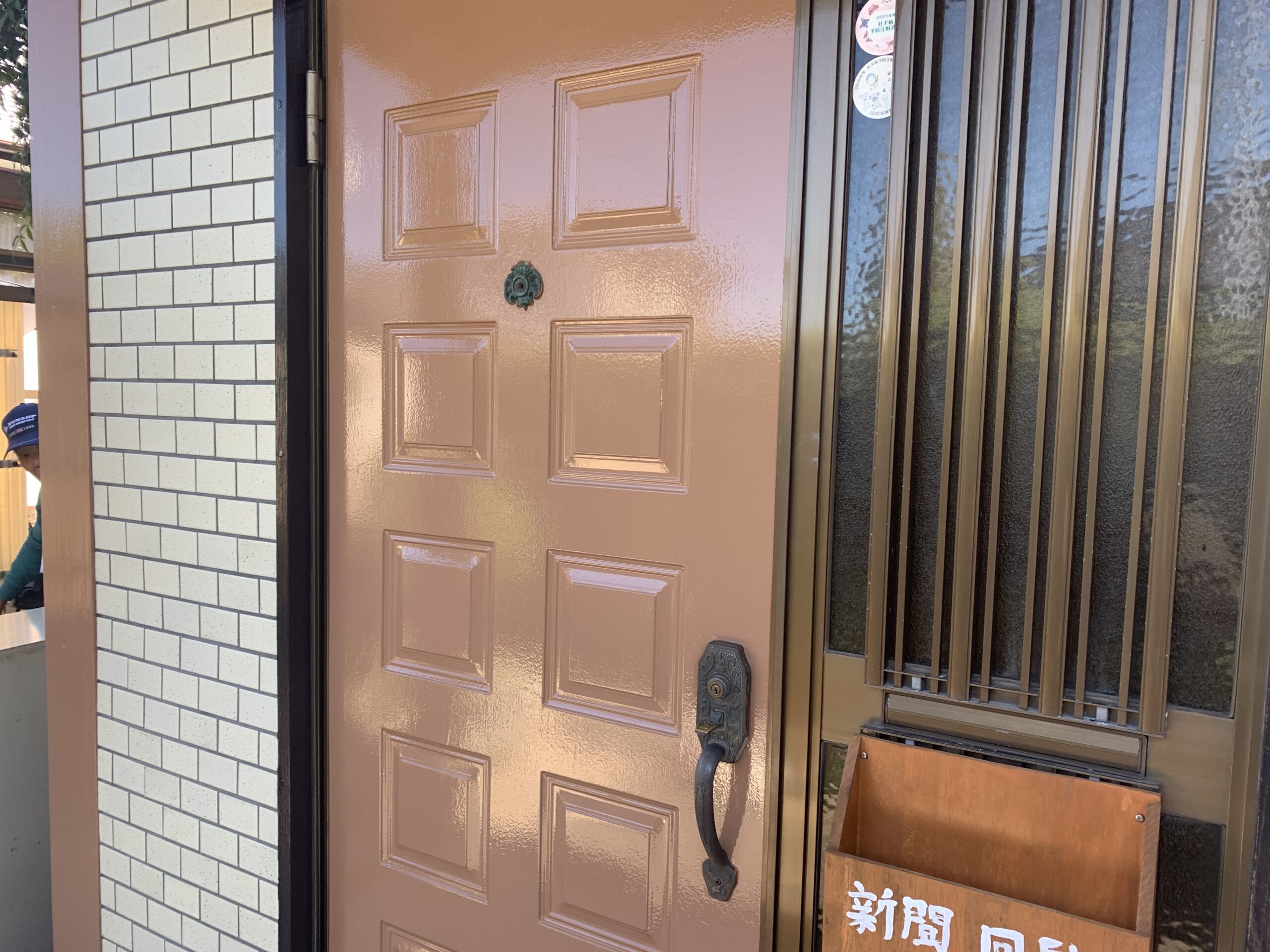 佐賀市　外壁塗装　サニー建設商事　サニー建設　塗るばい　サニケン　さにけん　施工事例　玄関扉　塗装