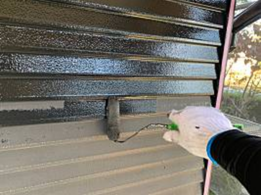 佐賀市　外壁塗装　さにけん　サニケン　塗るばい　サニー建設商事　雨戸　下塗り