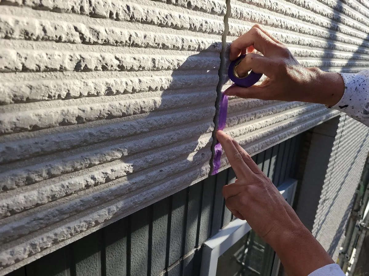 10月21日　コーキング養生 佐賀市　佐賀　ぬるばい　塗るばい　サニー建設商事　外壁塗装　塗装　屋根塗装　