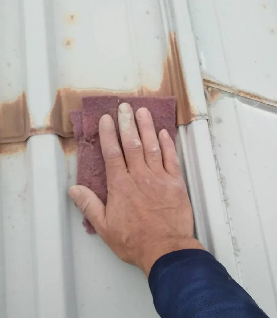 佐賀市　佐賀　佐賀県　外壁塗装　塗るばい　サニー建設商事　塗るばい　屋根板金部　ケレン