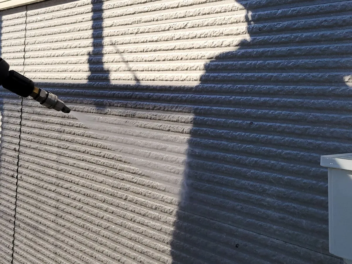 東与賀町　10月20日　外壁高圧洗浄 佐賀市　佐賀　ぬるばい　塗るばい　サニー建設商事　外壁塗装　塗装　屋根塗装　