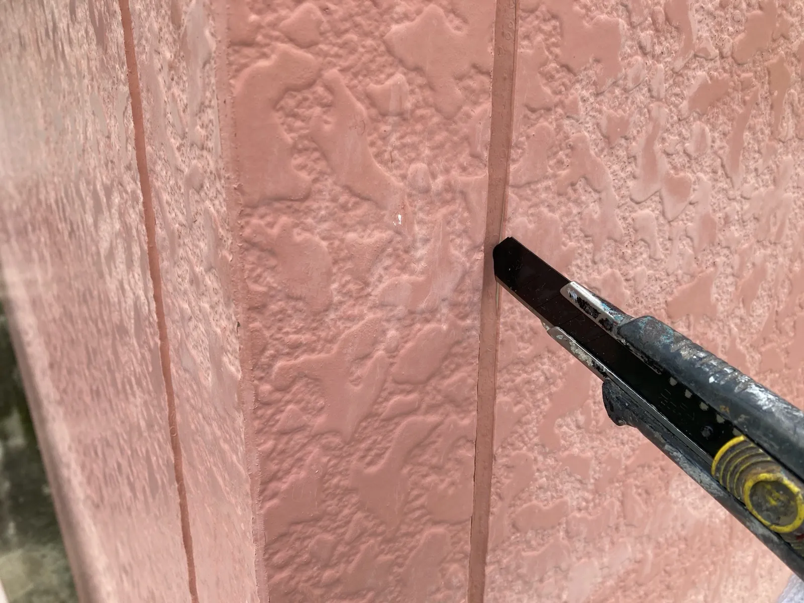佐賀市　佐賀　佐賀県　外壁塗装　塗るばい　サニー建設商事　川副　6月22日　コーキング　撤去