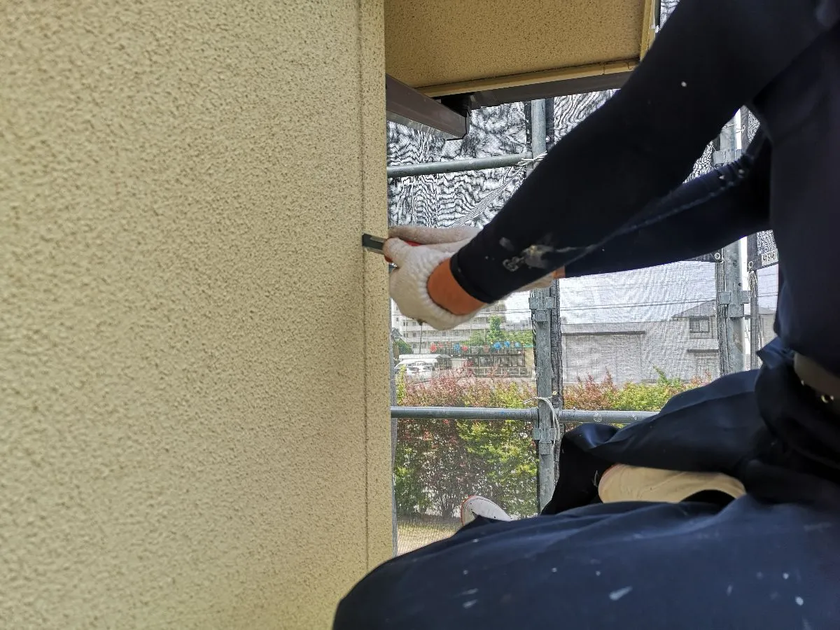 佐賀市　塗るばい　サニー建設商事　外壁塗装　佐賀　鍋島　6月16日　コーキング　撤去