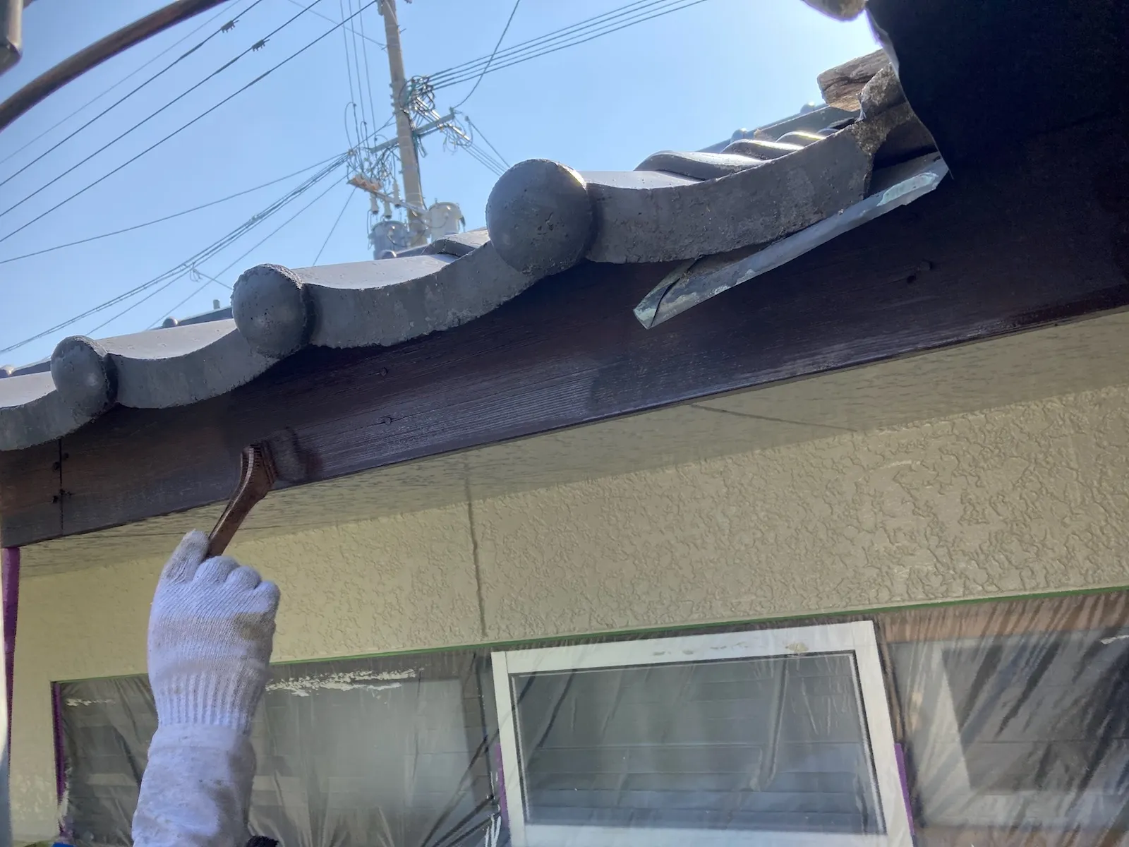 佐賀県　佐賀　佐賀市　塗るばい　サニー建設商事　外壁塗装　塗装　屋根塗装　材木　破風板　2回目塗装　4月26日
